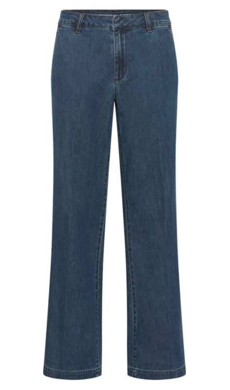 10705210 dark blue wash