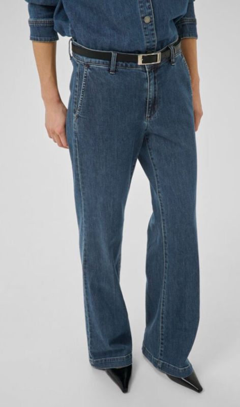 10705210 dark blue wash