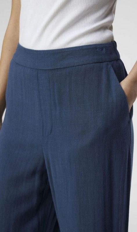 23040671 dark denim col