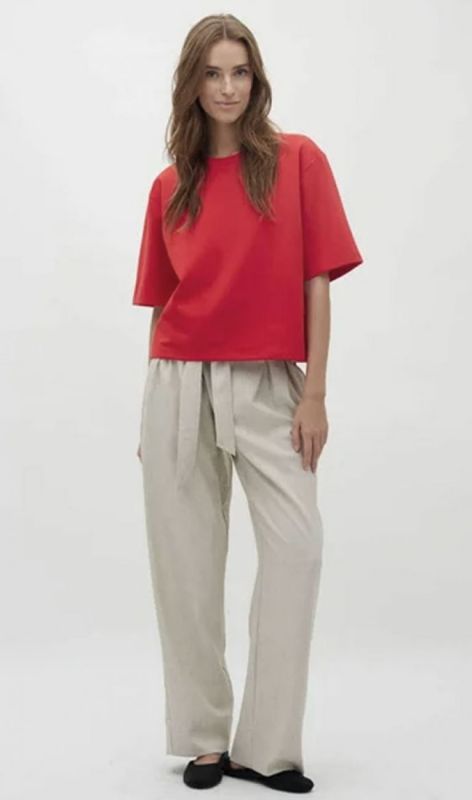 51539020 red candy