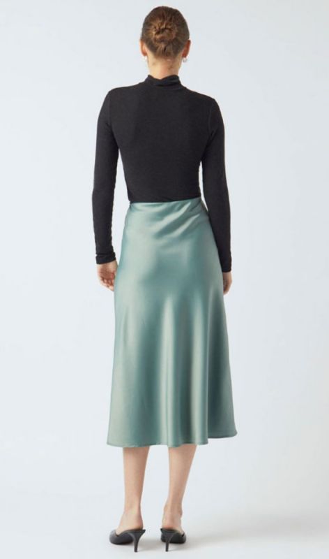 26030737 iceberg green