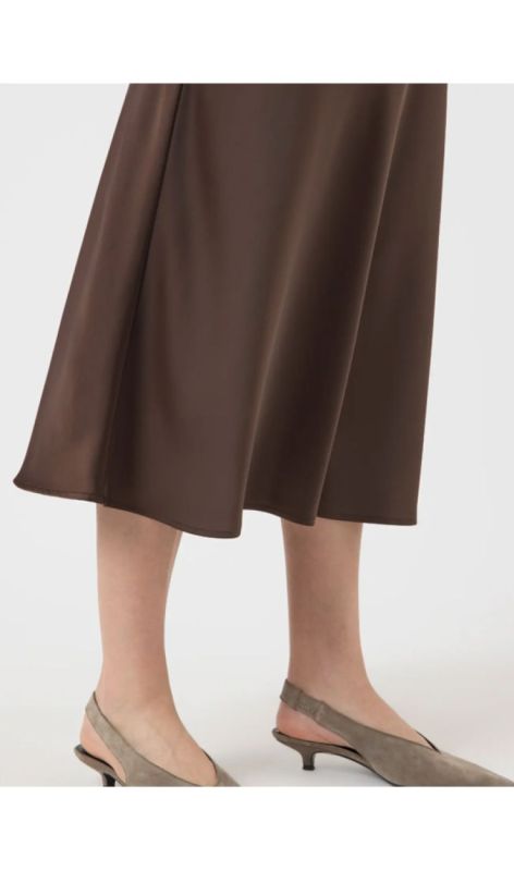 26030737 chocolate brown