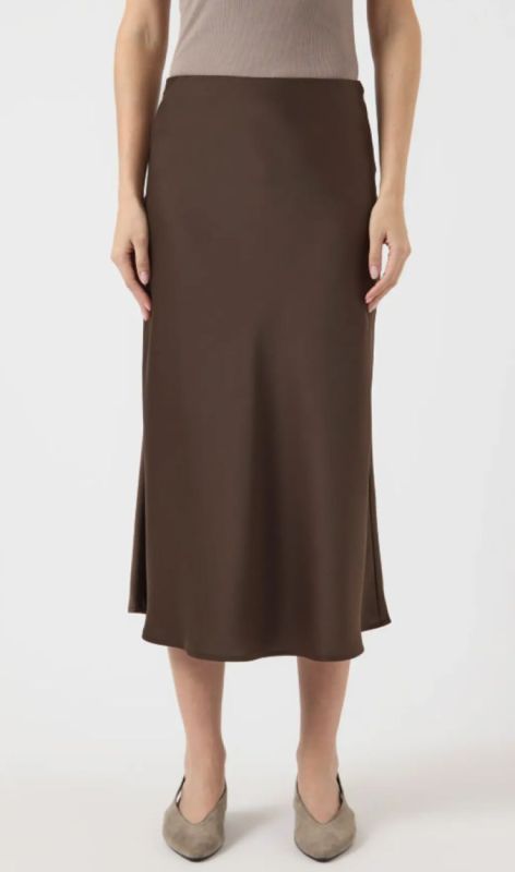 26030737 chocolate brown