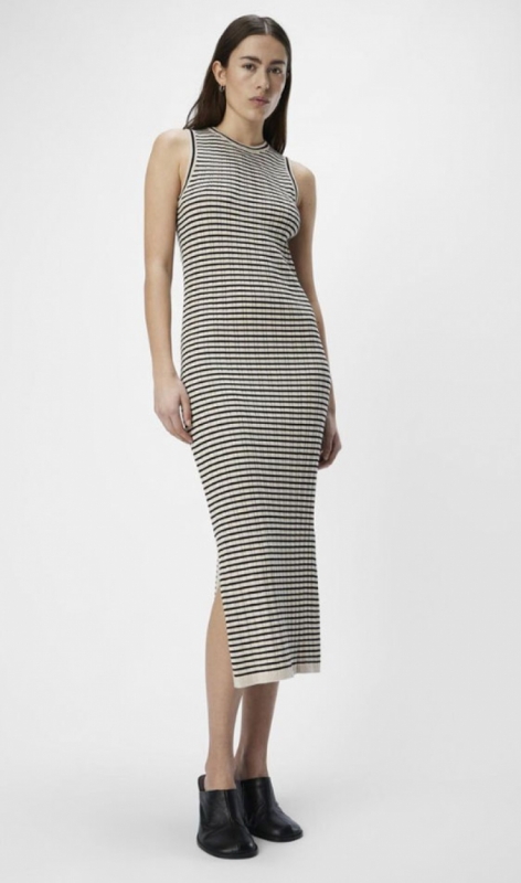 23044566 sandshell black