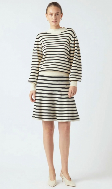 26030697 birch black str