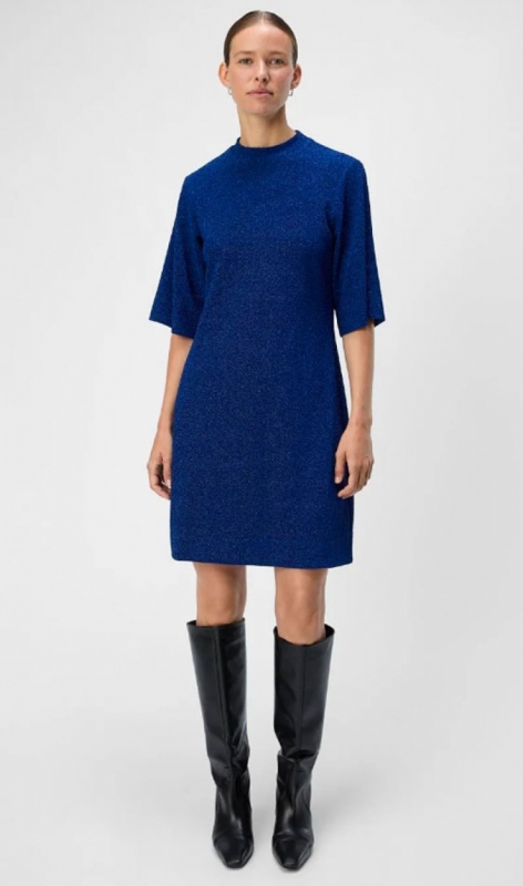 23045327 lapis blue