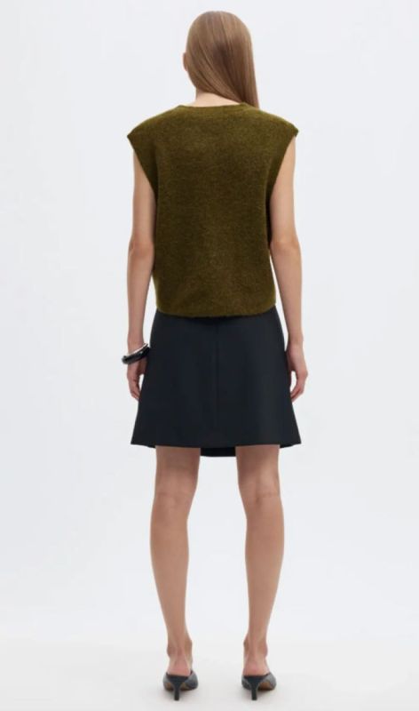 16098808 fir green