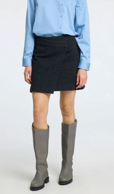 16095689 dark grey herri