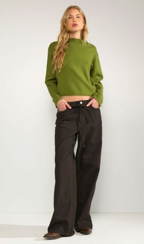 703863 calla green