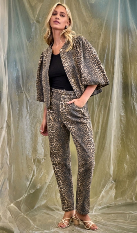 MI6579 brown leo print