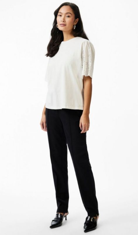 26033890 star white