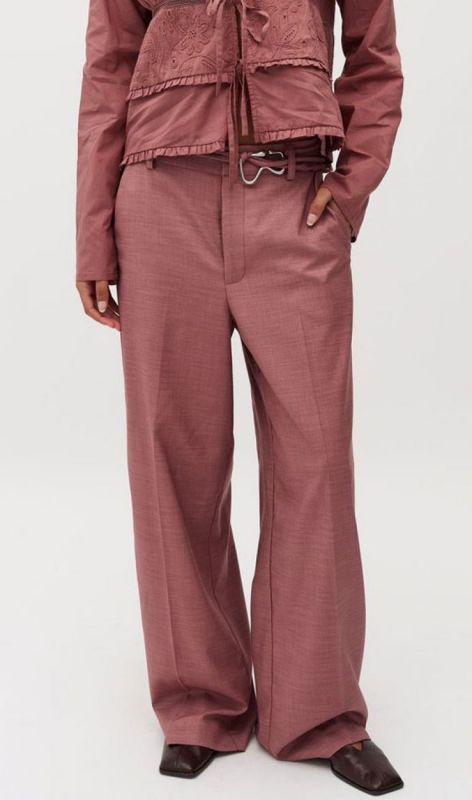 62540509 rose brown mel