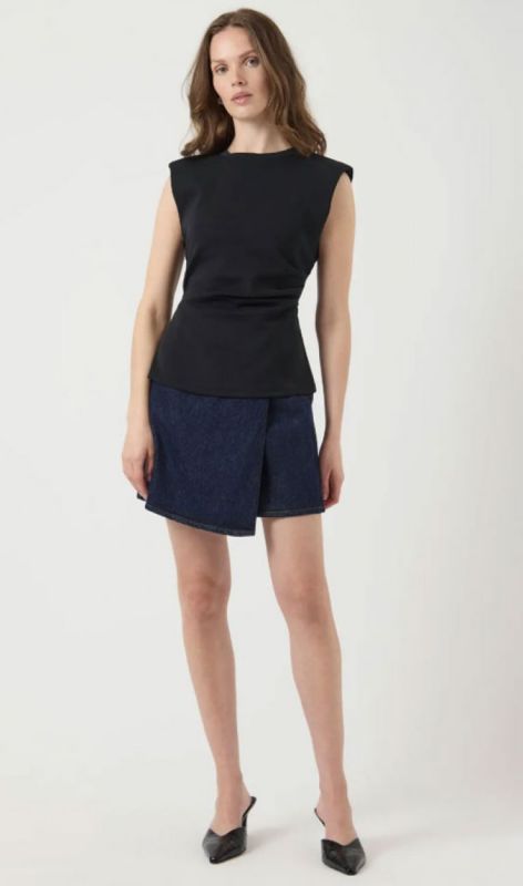 26038146 black