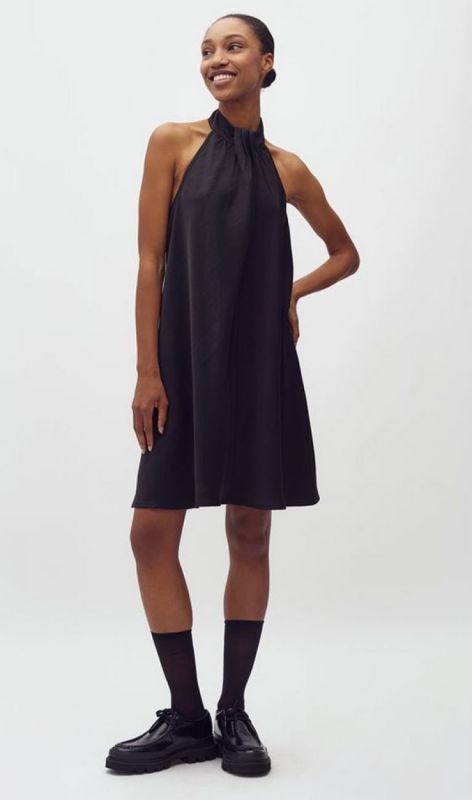61000769 black