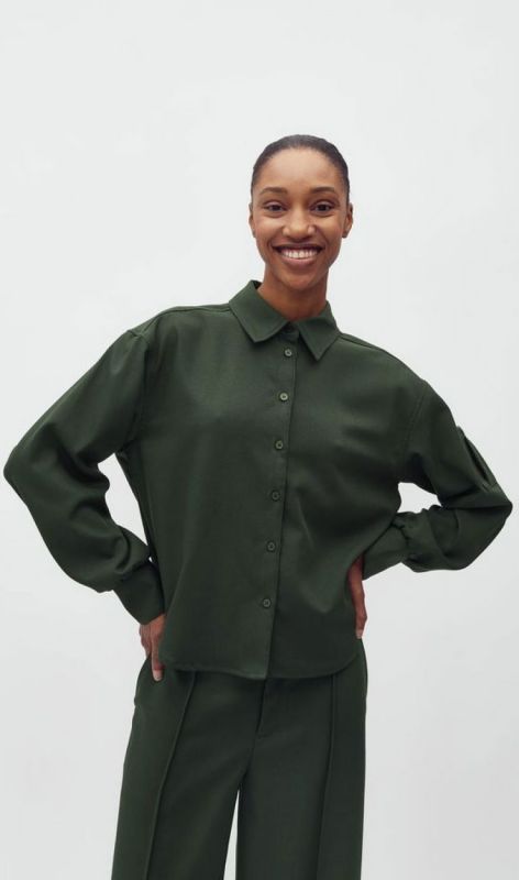 62950172 pine green