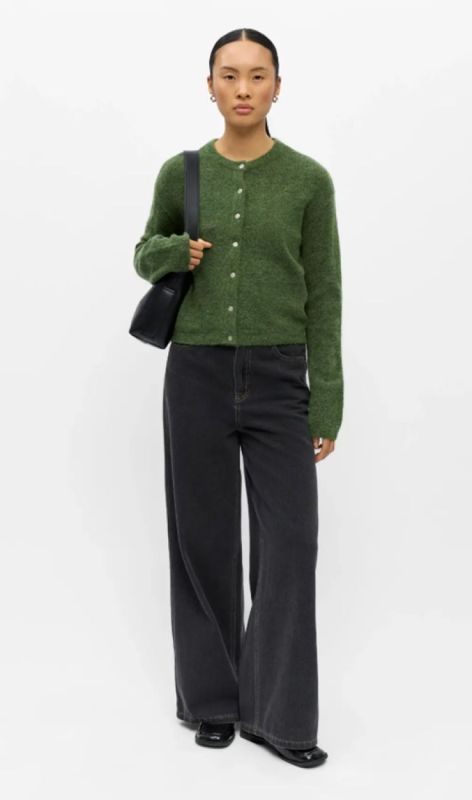 23048120 bronze green me