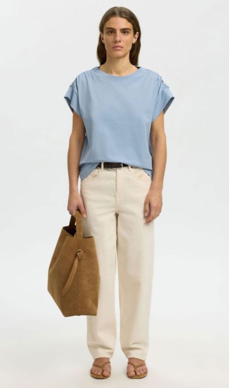 16099782 dusty blue
