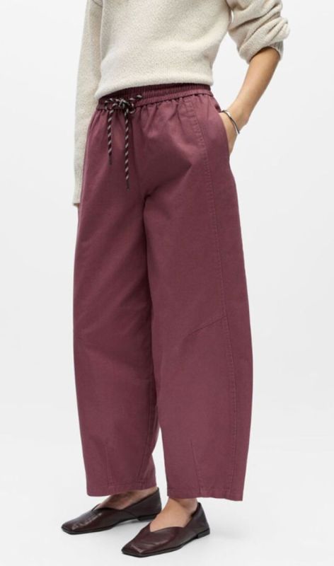23048309 rose brown