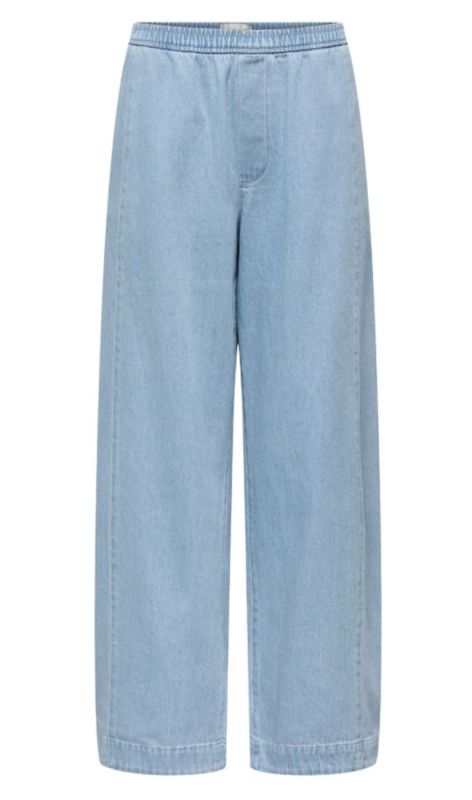 15369114 light blue den