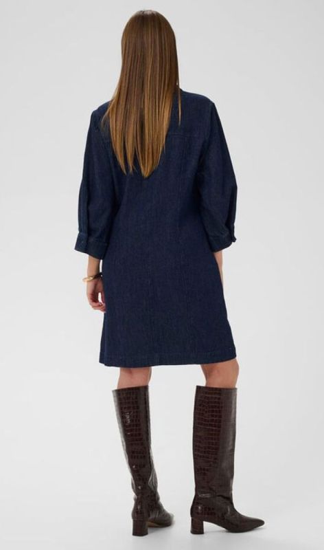 30409131 dark blue den