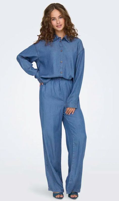15337938 med blue den