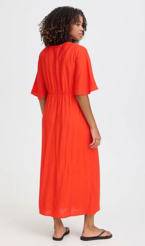 20125510 fiery red