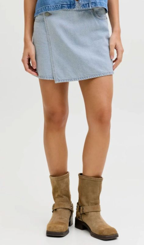 12269114 light blue den