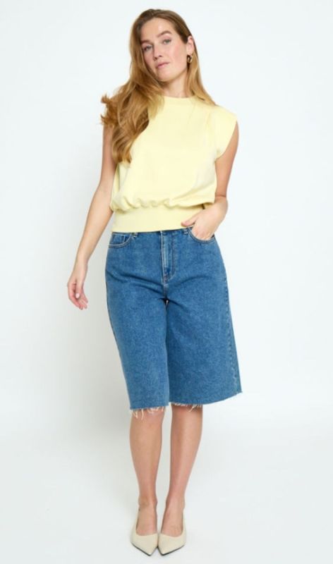 MI7062 soft yellow