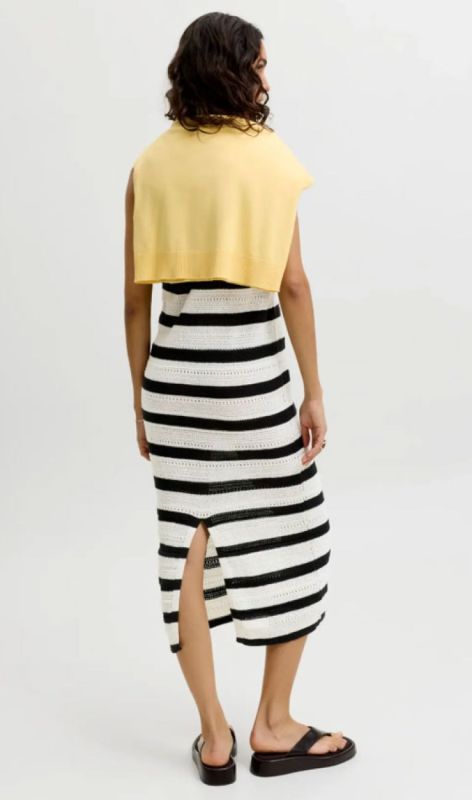 12271450 black