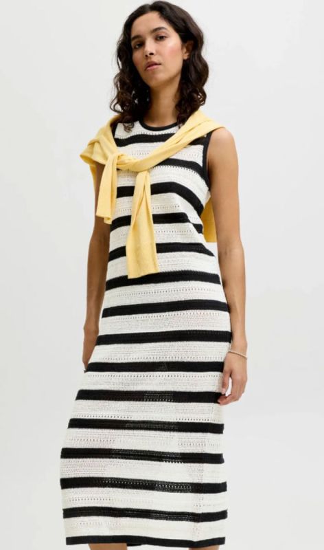 12271450 black