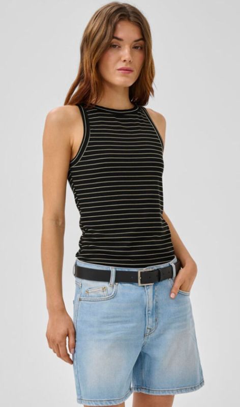 10705547 black oatmeal