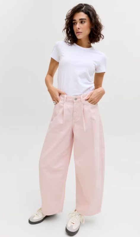 12295907 icy pink