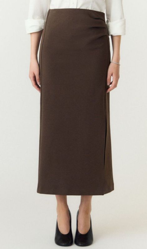 26041055 chocolate brown