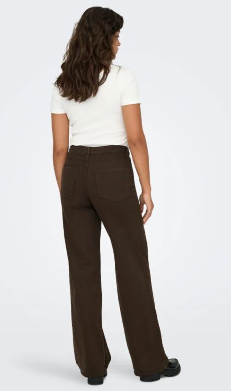 15371660 dark brown den