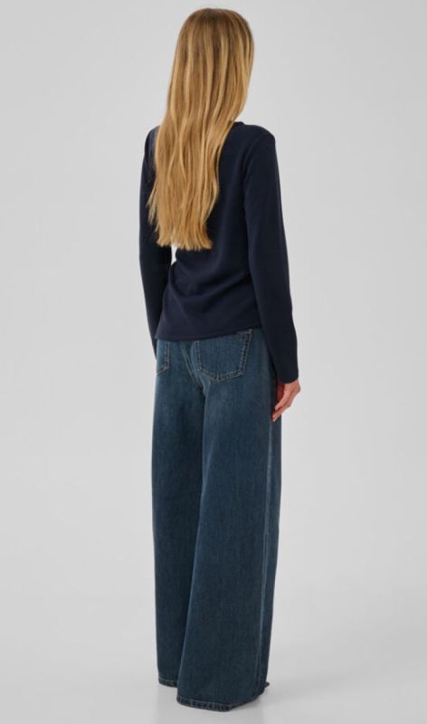10705662 dark sapph blue
