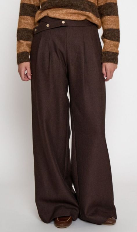 PC9026 java brown mell