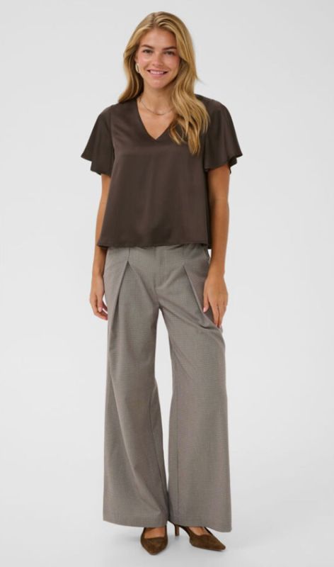 30515493 chocolate brown
