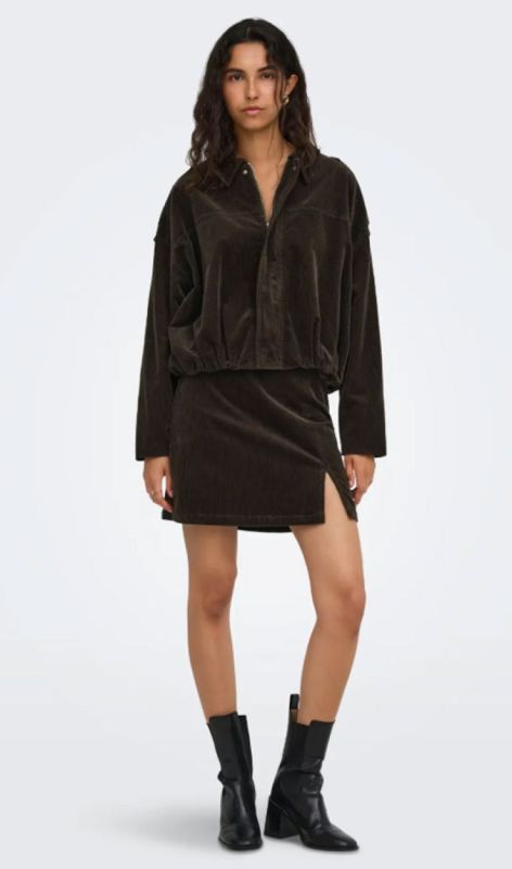 15382096 chocolate brown