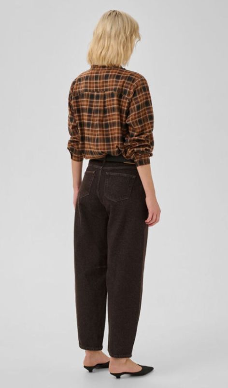 10705620 dark brown
