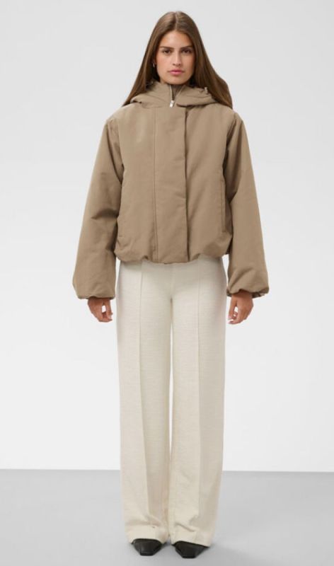 30409254 desert taupe