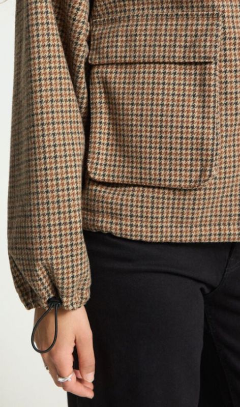 20126637 brown check