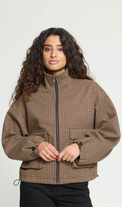 20126637 brown check