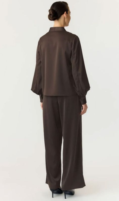 26042009 chocolate brown