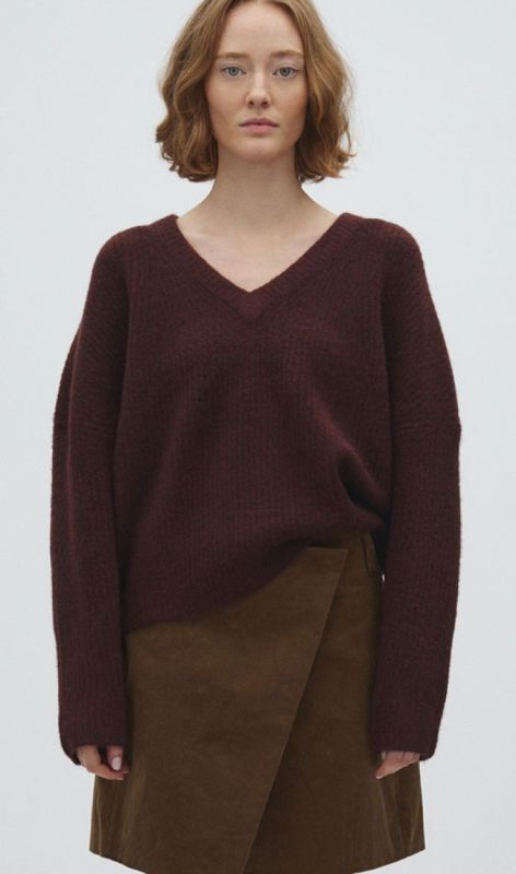 50521466 deep maroon mix